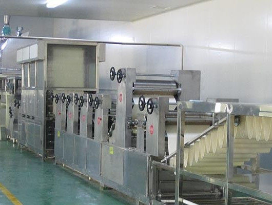 Κίνα Τα ξηρά χειρωνακτικά νουντλς που επεξεργάζονται τον κατασκευαστή γραμμών παραγωγής μηχανών προμηθευτής