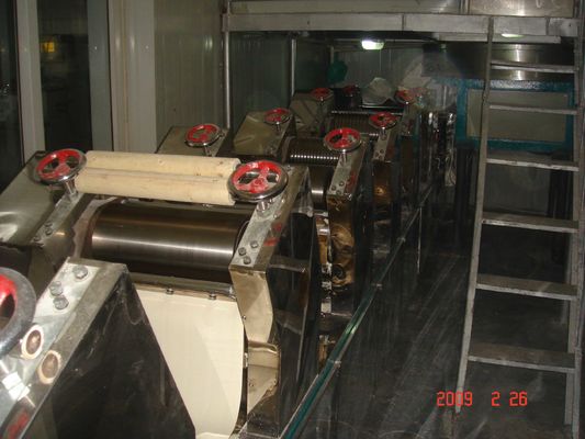 Φτηνό φρέσκο νουντλς τιμών που κάνει τον κατασκευαστή γραμμών παραγωγής μηχανημάτων προμηθευτής